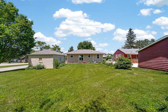 1306 Southlawn Drive, Des Moines, IA 50315