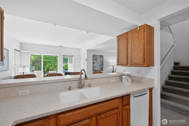 11510 Maple Court, Mukilteo, WA 98275