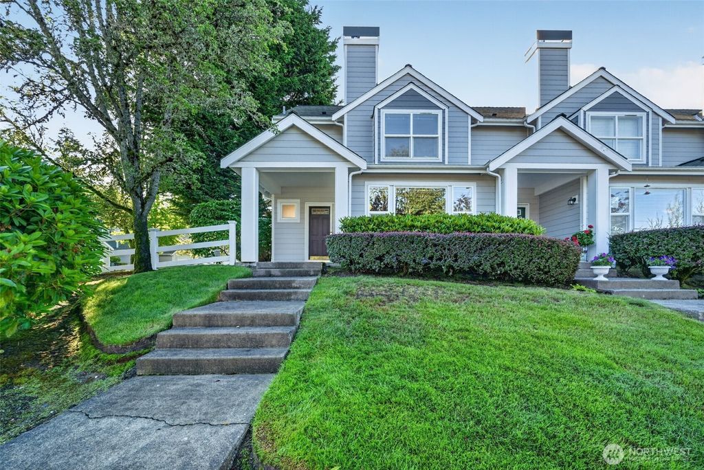 11510 Maple Court, Mukilteo, WA 98275