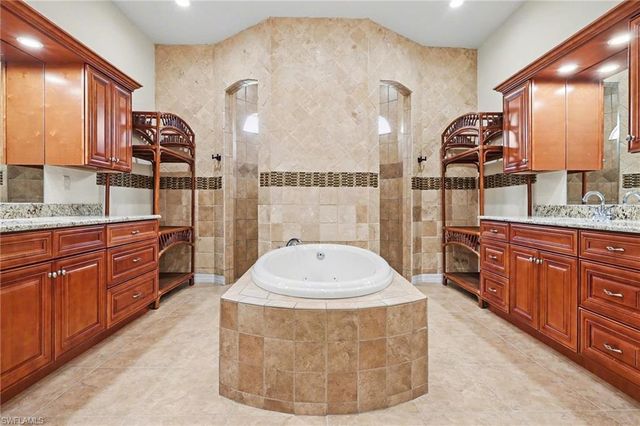 4113 NW 26th ST, Cape Coral, FL 33993