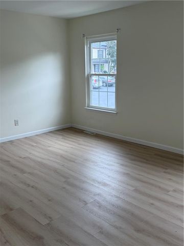 8 Lexington, Forks Twp, PA 18040