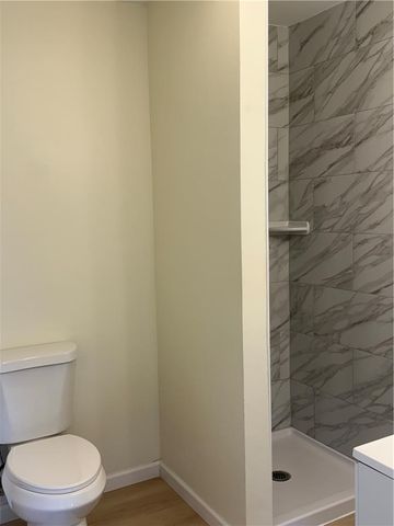 8 Lexington, Forks Twp, PA 18040