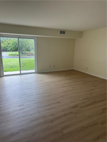 8 Lexington, Forks Twp, PA 18040