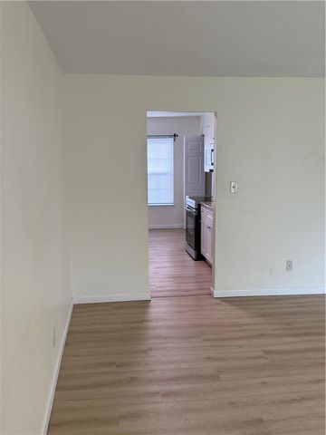8 Lexington, Forks Twp, PA 18040