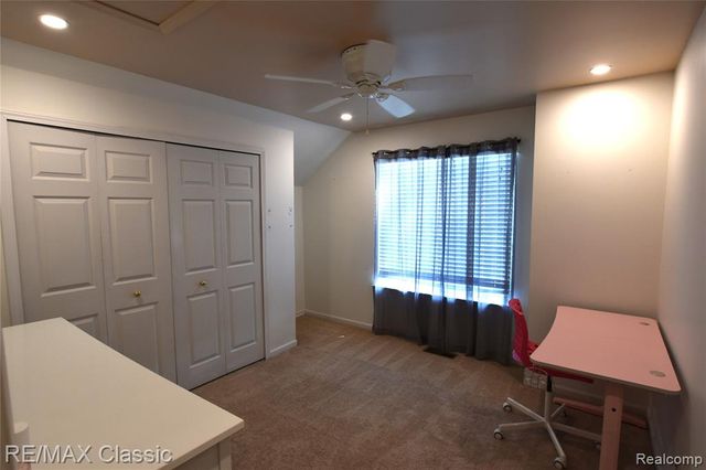 1596 Alsdorf Avenue, Rochester Hills, MI 48309