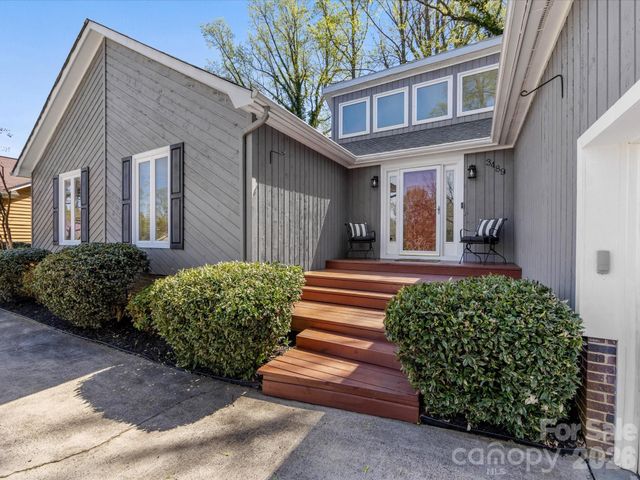 3489 Lake Shore Road S, Denver, NC 28037