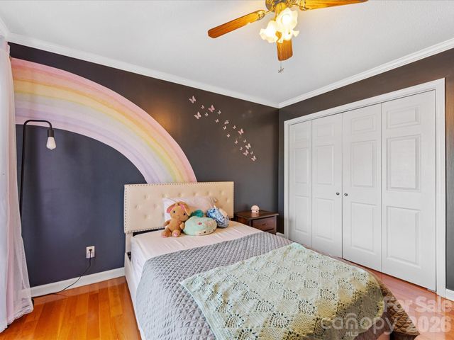 3489 Lake Shore Road S, Denver, NC 28037