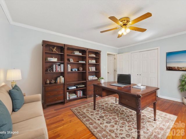 3489 Lake Shore Road S, Denver, NC 28037