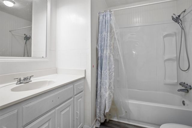 614 E Spruce Street, Huntington, TX 75949