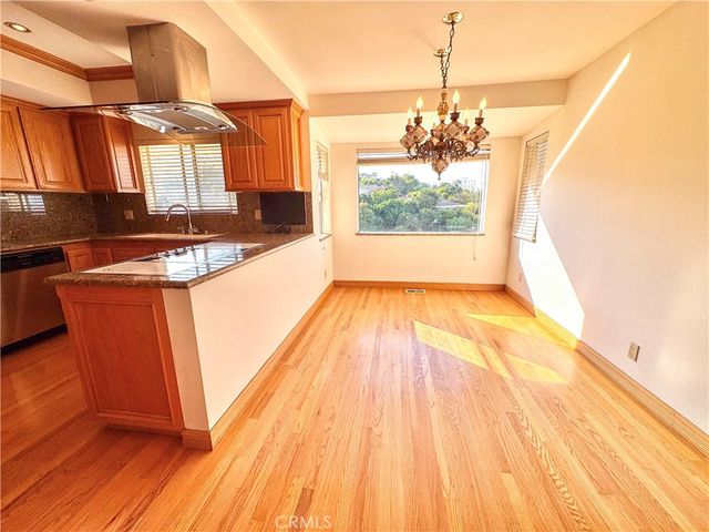 2821 Colt Rd, Rancho Palos Verdes, CA 90275