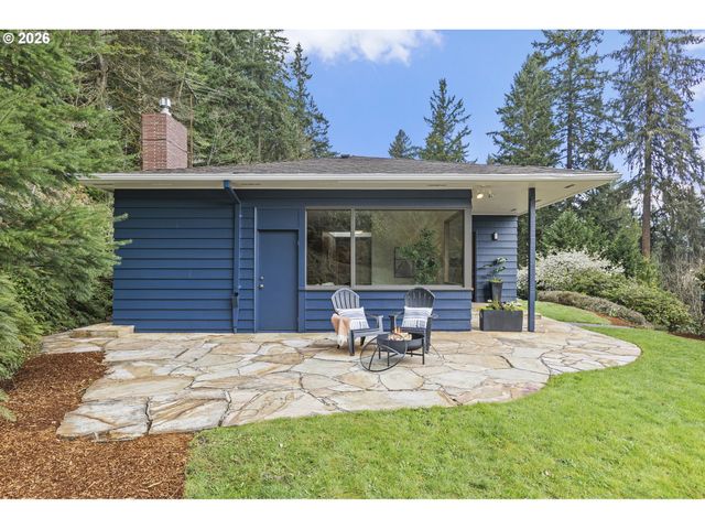 1350 S CAREY Ln, Portland, OR 97219