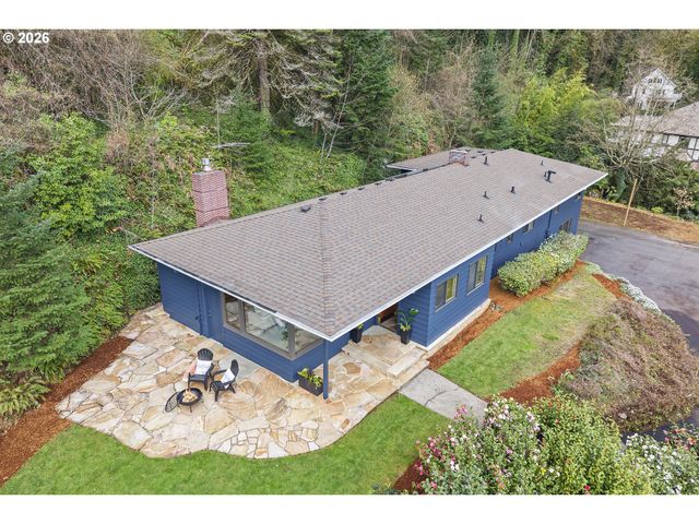 1350 S CAREY Ln, Portland, OR 97219
