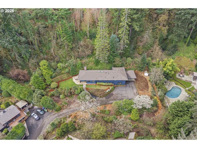 1350 S CAREY Ln, Portland, OR 97219