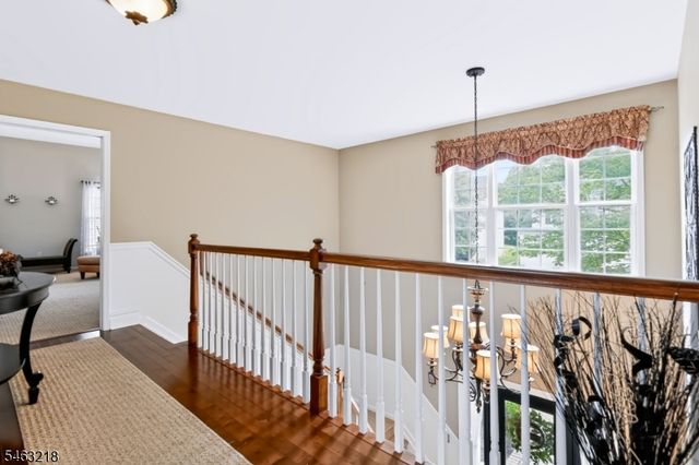 36 Bluebird Way, Raritan Boro, NJ 08869