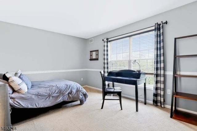36 Bluebird Way, Raritan Boro, NJ 08869