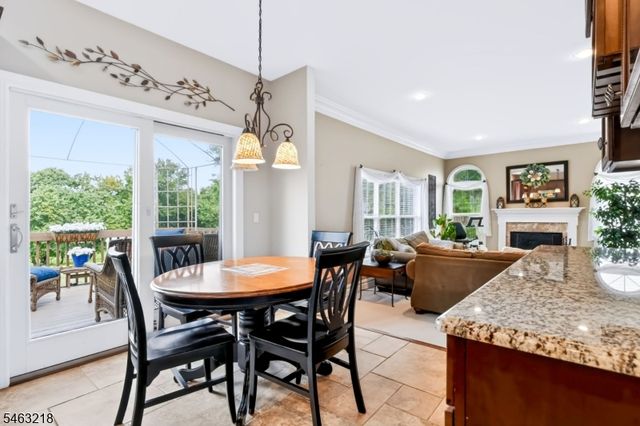 36 Bluebird Way, Raritan Boro, NJ 08869