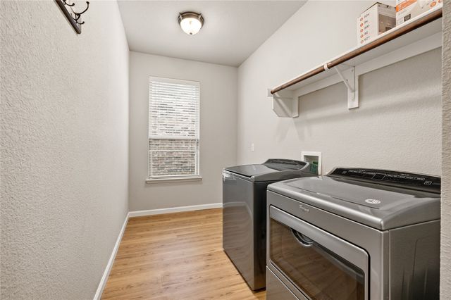 6561 Pecos Hill Lane, Fort Worth, TX 76123