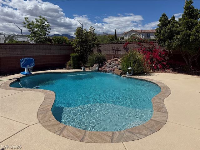 10665 Mount Blackburn Avenue, Las Vegas, NV 89166