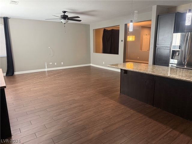 10665 Mount Blackburn Avenue, Las Vegas, NV 89166