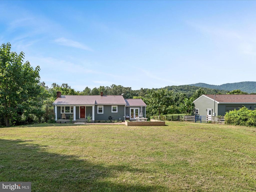 899 LINDSAY LN, Madison, VA 22727