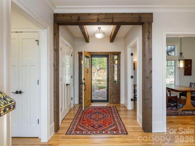 72 Dusky Court, Hendersonville, NC 28739