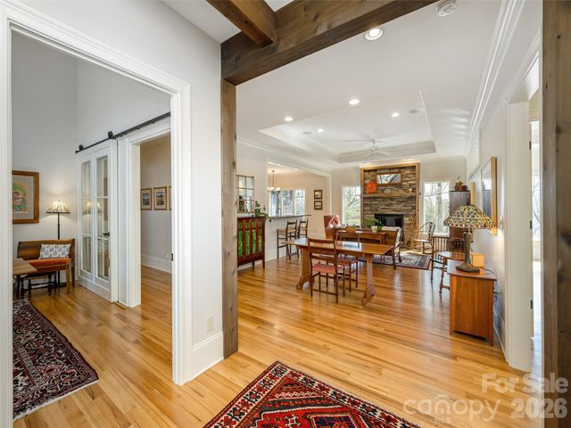 72 Dusky Court, Hendersonville, NC 28739