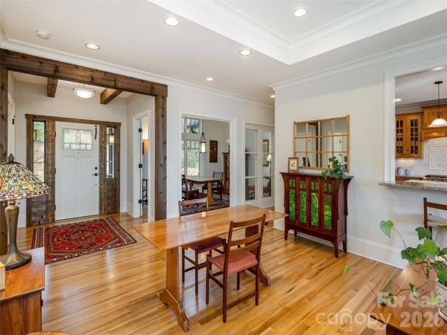 72 Dusky Court, Hendersonville, NC 28739