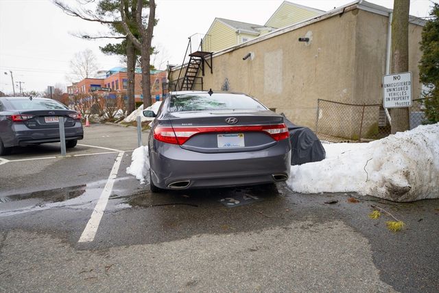 45 Oval Rd 34, Quincy, MA 02170