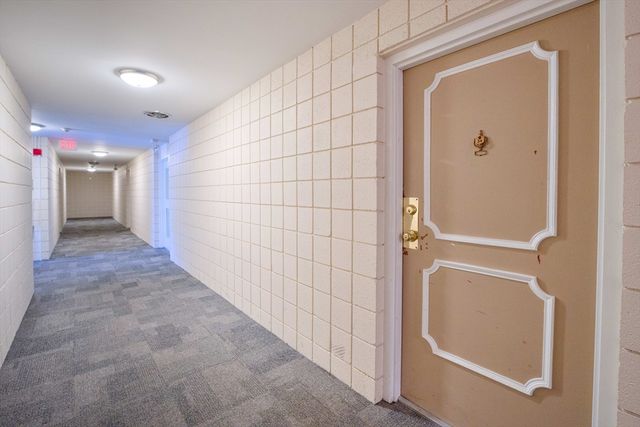 45 Oval Rd 34, Quincy, MA 02170