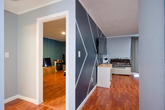 45 Oval Rd 34, Quincy, MA 02170