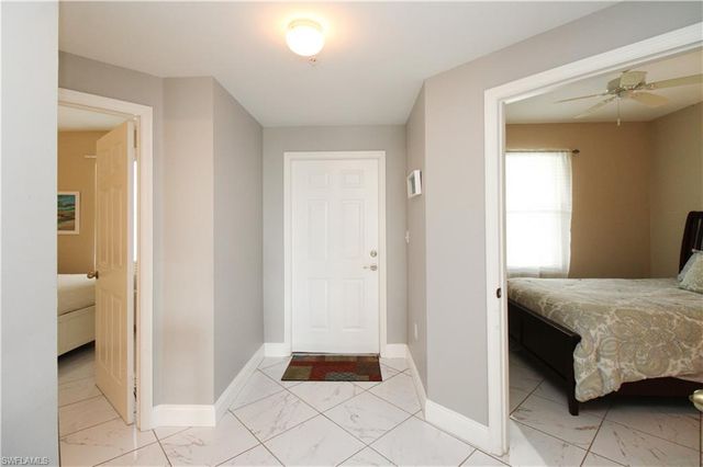 519 Roma CT 3-305, Naples, FL 34110