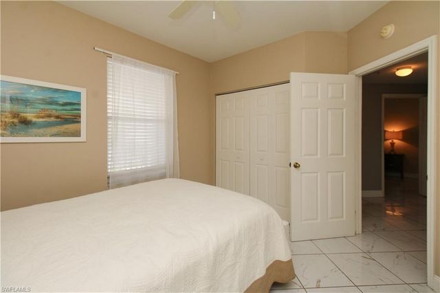 519 Roma CT 3-305, Naples, FL 34110