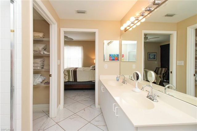 519 Roma CT 3-305, Naples, FL 34110
