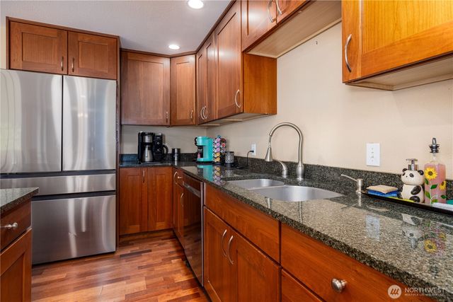 530 E Country Club Drive E, Union, WA 98592