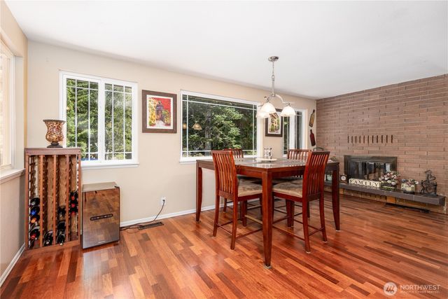 530 E Country Club Drive E, Union, WA 98592