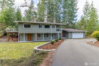 530 E Country Club Drive E, Union, WA 98592