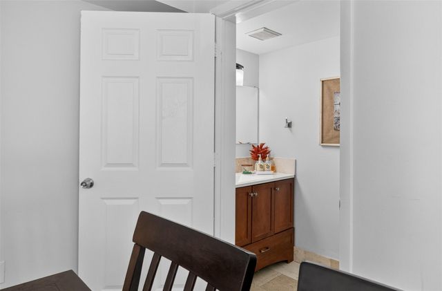 245 Riviera Circle 245, Weston, FL 33326