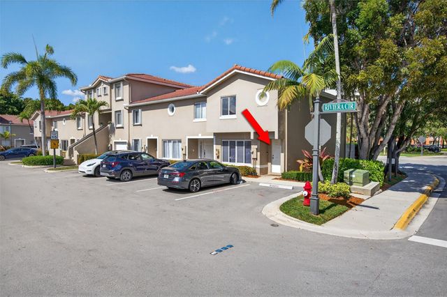 245 Riviera Circle 245, Weston, FL 33326