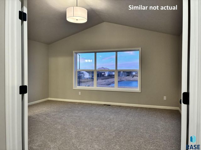 1007 Estate St Street, Harrisburg, SD 57032