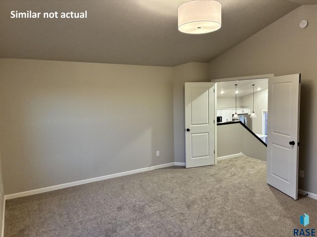 1007 Estate St Street, Harrisburg, SD 57032