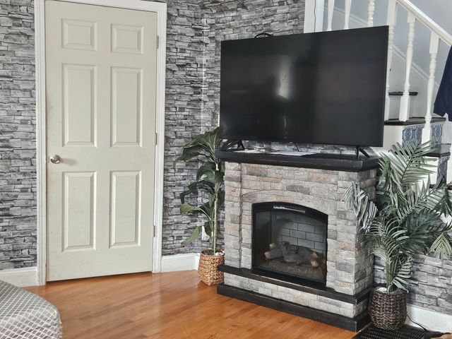 30 Clifton Ave., Lynn, MA 01902