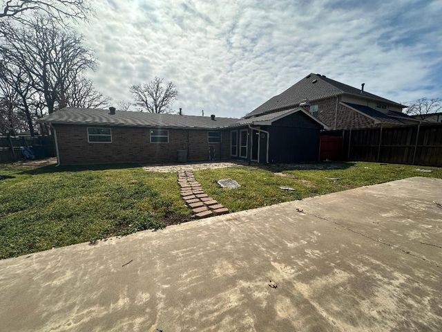 532 Oak Grove Lane, Coppell, TX 75019
