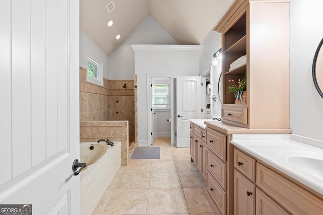 301 Noah Place, Mcdonough, GA 30252