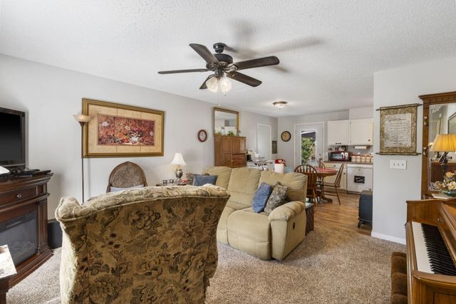 309 Frank Street, Nixa, MO 65714