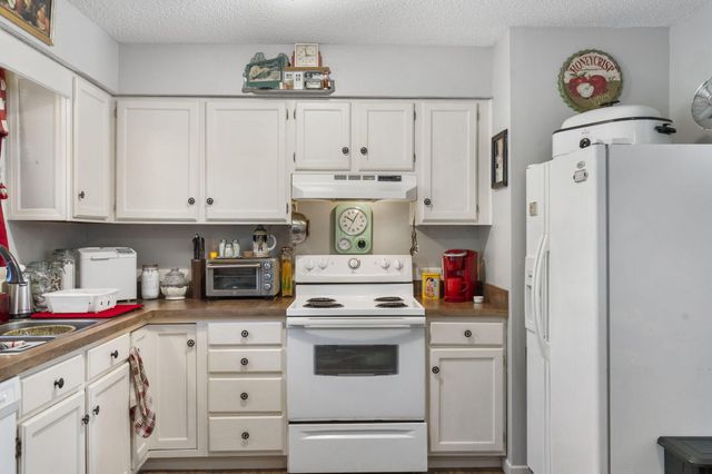 309 Frank Street, Nixa, MO 65714