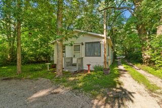 1910 S Calhoun Street, Griffith, IN 46319