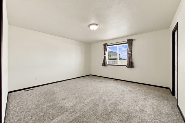 6001 59 Street S, Fargo, ND 58104