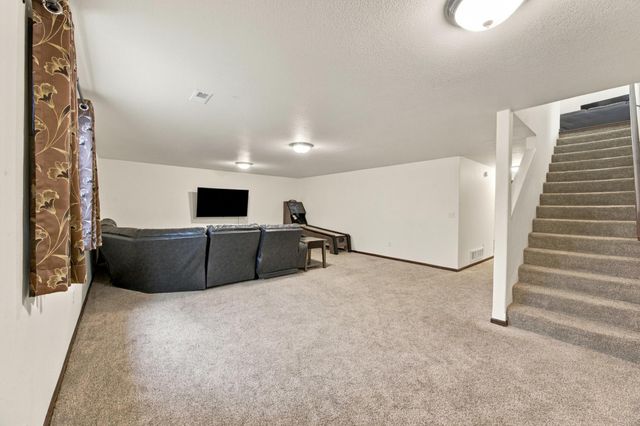 6001 59 Street S, Fargo, ND 58104