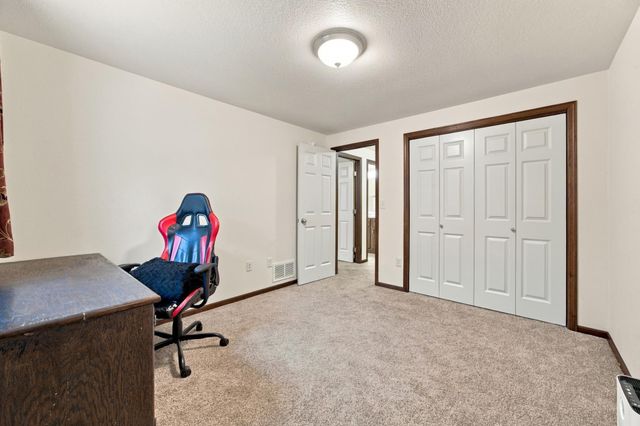 6001 59 Street S, Fargo, ND 58104