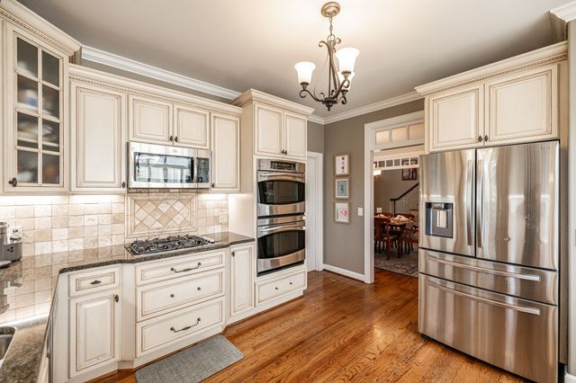 137 Mimosa Dr, Gallatin, TN 37066